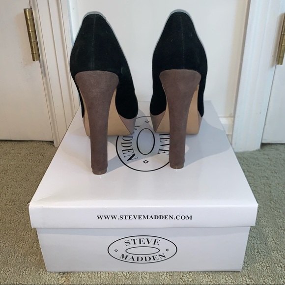 Colorblock Platform Heels - Picture 3 of 3